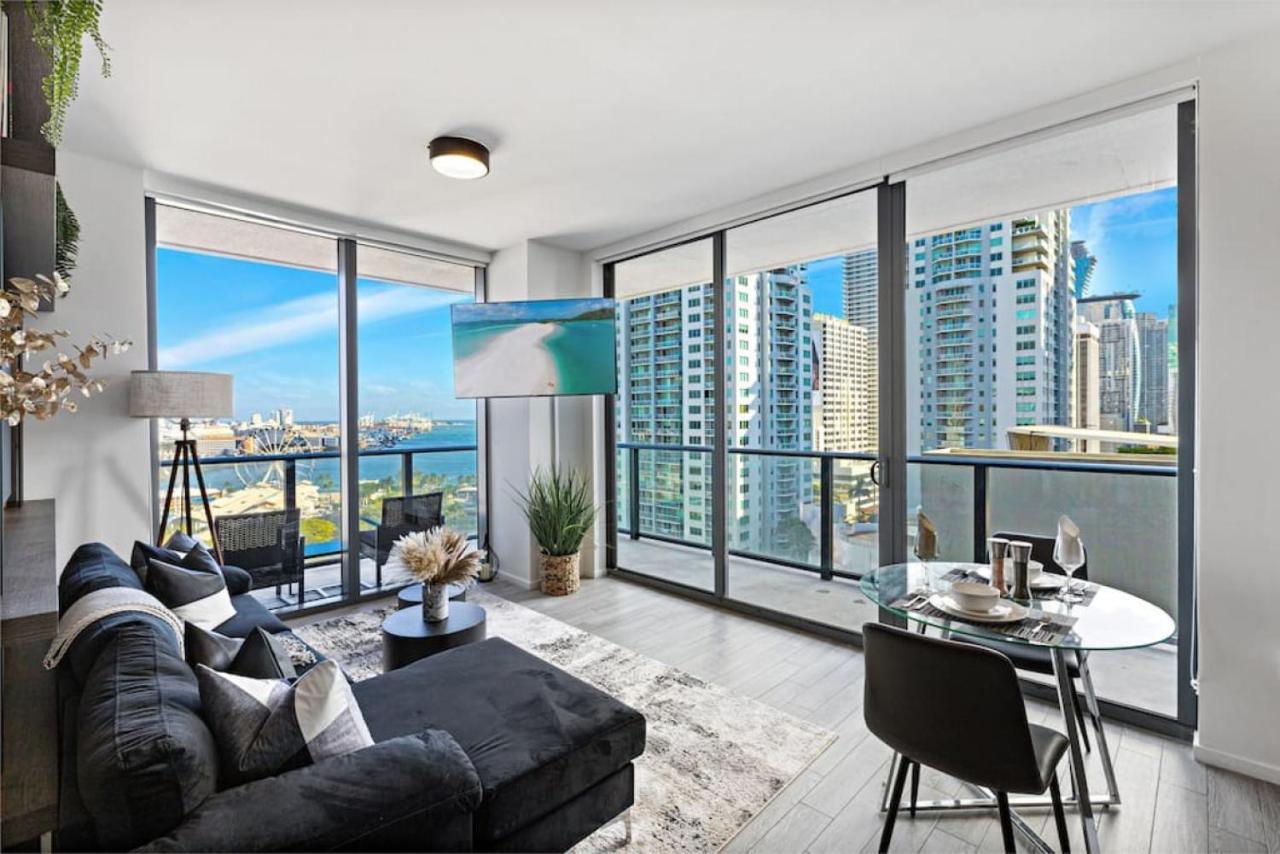 Corner Condo W/ Unrivaled Views Miami Eksteriør bilde